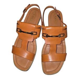 Tod's Leather T Strap Flat Sandals Made In Italy Size 40